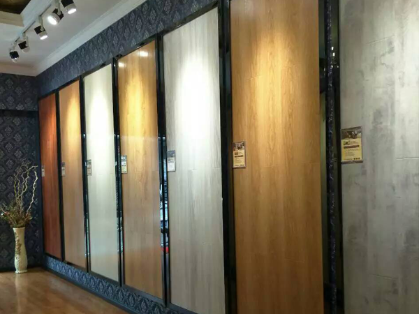 云南大商匯歐派地板品牌加盟店